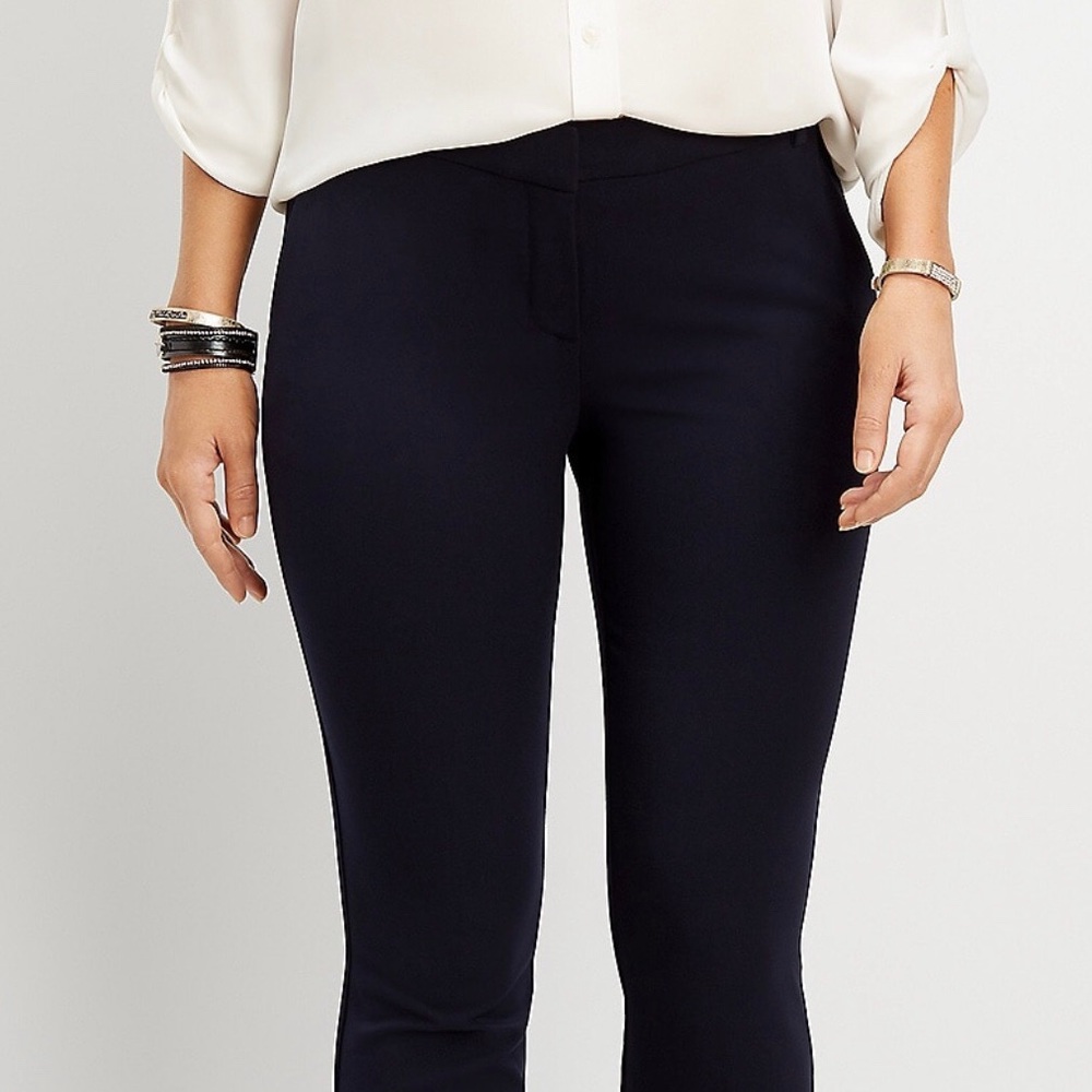 Maurice’s size 16 mid rise straight